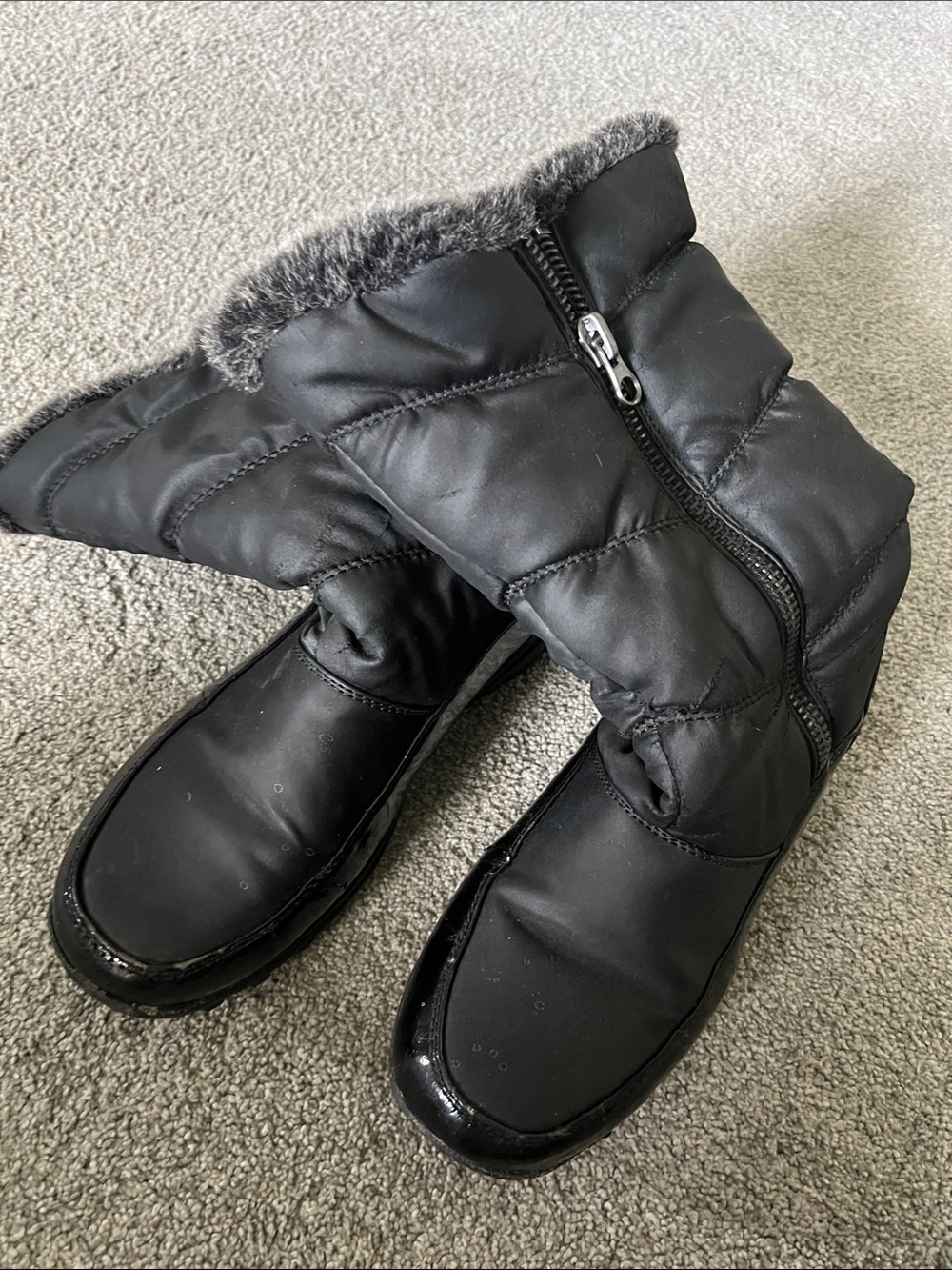 Black Quilted Winter Ankle Boots with Side Zip